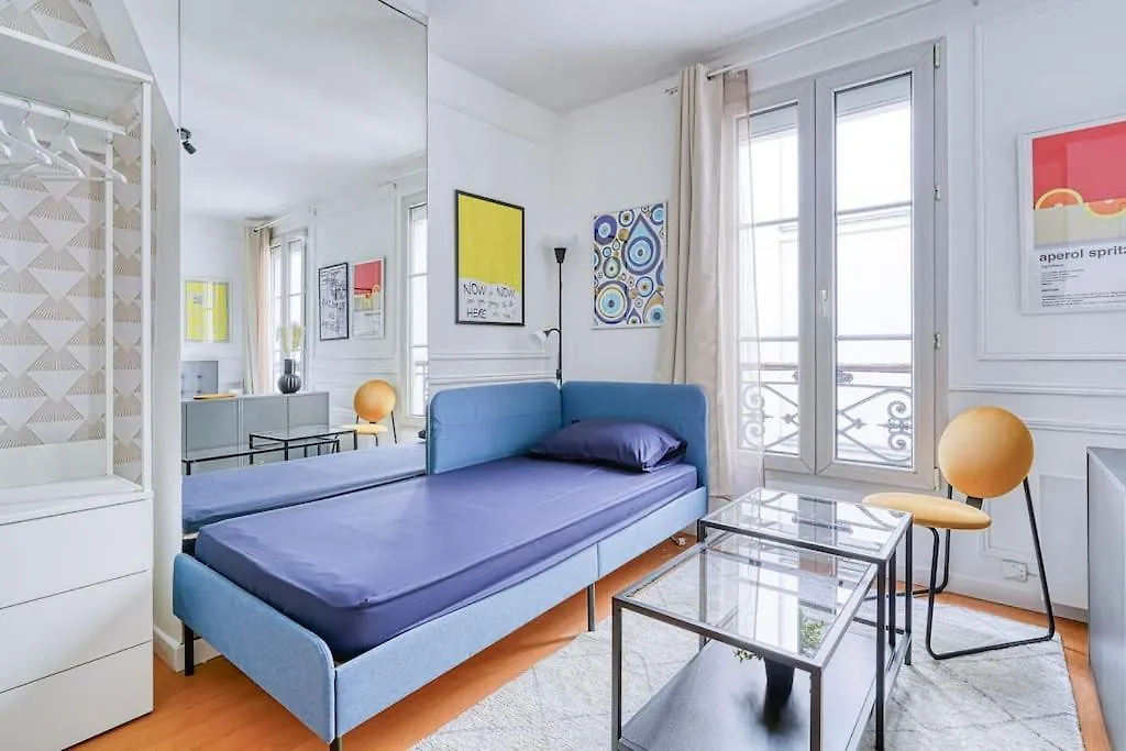 3 People Voltaire-saint Ambroise Apartment Paris
